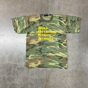 VTG HOSA Camouflage Graphic T Shirt Mens Large 2004 Health Occupations USA